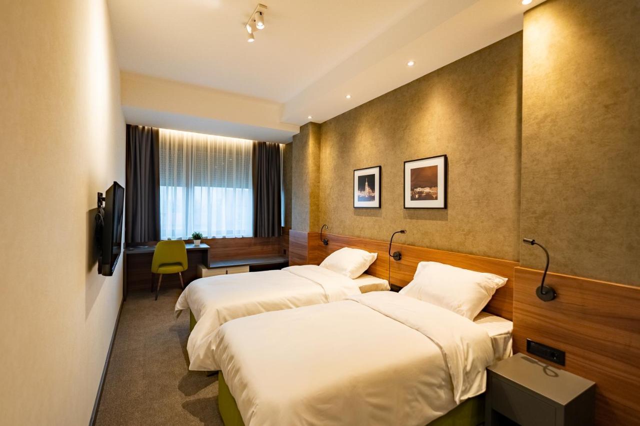 Hotel Element Novi Sad Exterior photo
